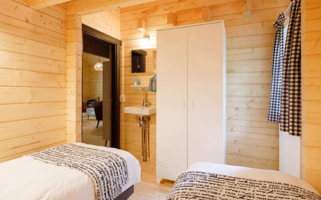 Relaxing Chalet w/ Garden