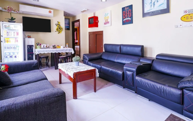 OYO 90486 Station Hotel