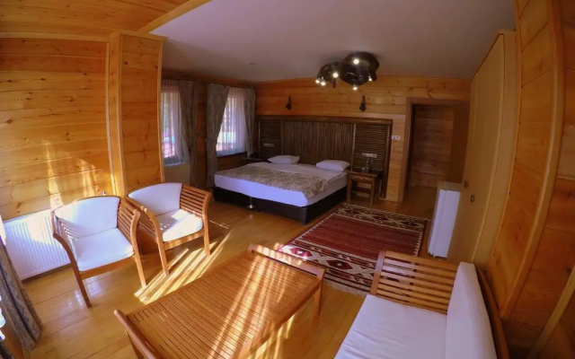 Inan Kardesler Hotel