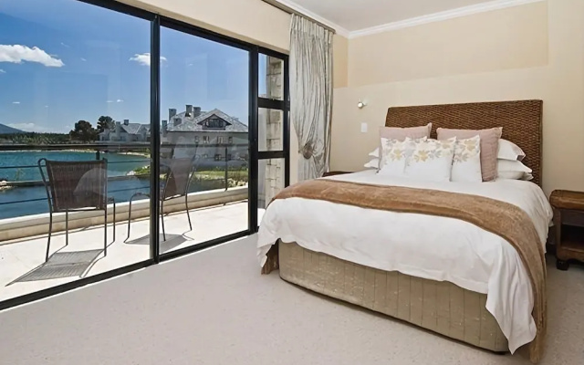 Pearl Golf Lodges