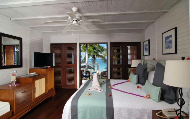 Tamarind Beach Hotel & Yacht Club
