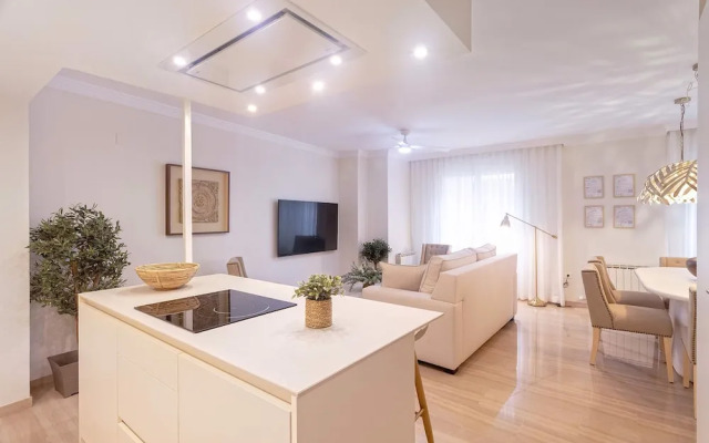 Bright 3bdroom Apartment in Granada Recogidas III