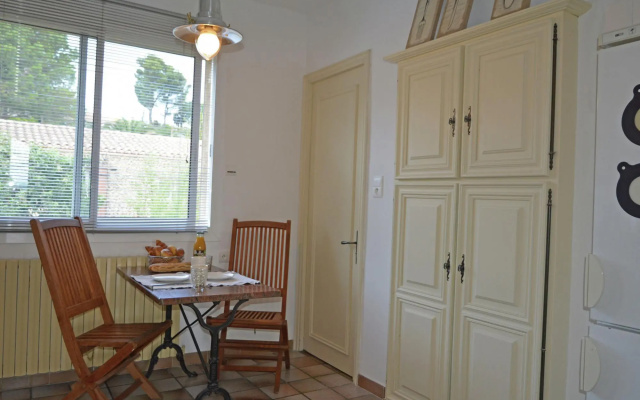 Beautiful Villa in Carcassonne with Shared Pool, Jacuzzi