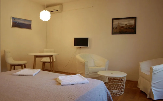 Apartments Lada