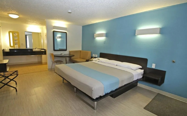 Motel 6 Ann Arbor