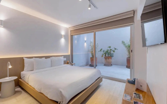 Casa Hugo by Capitalia