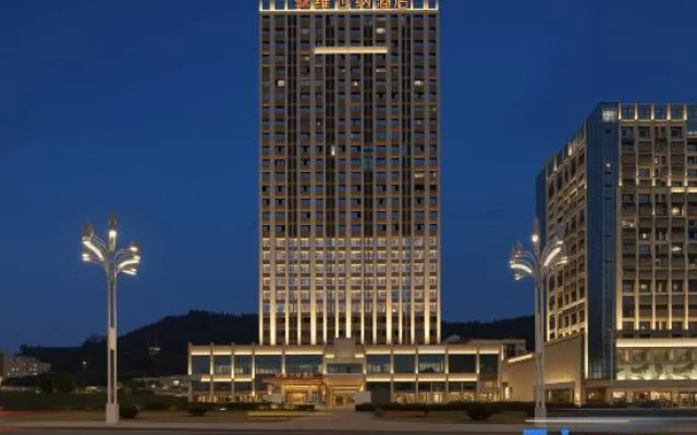 Vienna Hotel DaZhou South City Outlets