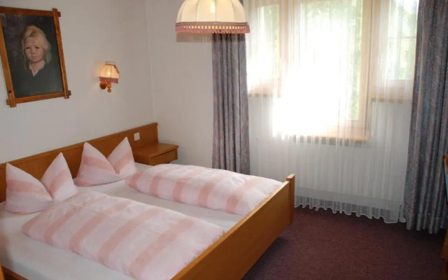Appartment & Taxi Tirana