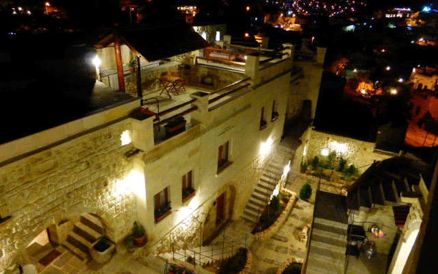 Canyon Cave Hotel вид на фасад