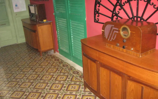 The 1930's Maltese Residence