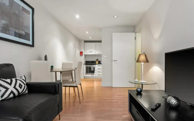 Blackfriars Apartments by MySquare