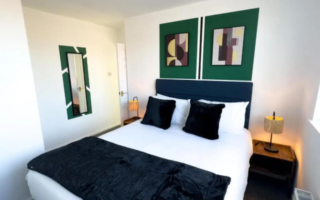 Benton Holiday Home