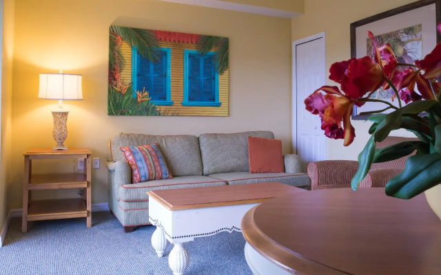 Barefoot Suites