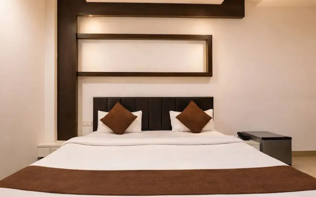 Hotel Just 9 Inn Lucknow