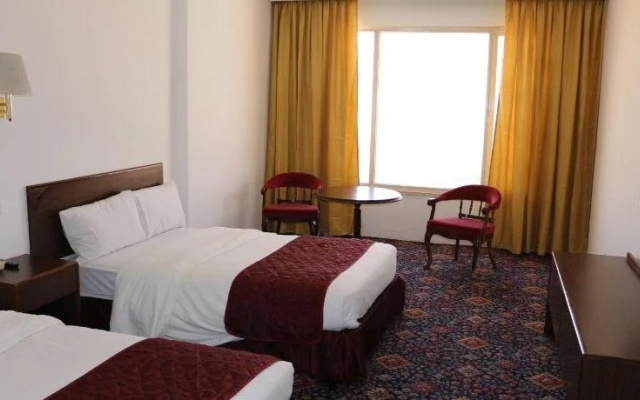 Grand View Hotel