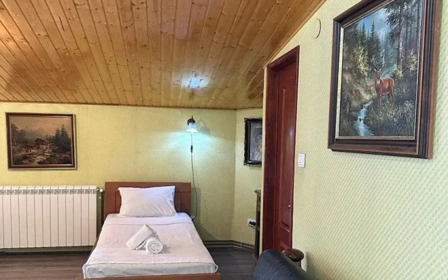 Odelia hostel