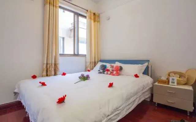 Qianfang Apartment