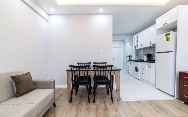 Modern Flat Close to Osmanbey Metro Station