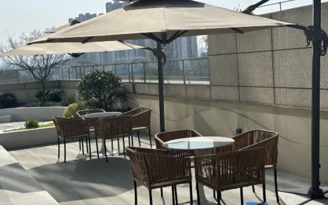 Mercure Chengdu Longtan