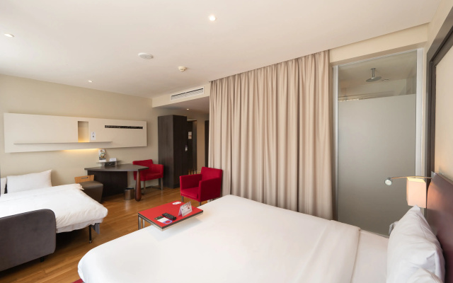 Mercure Warszawa Grand