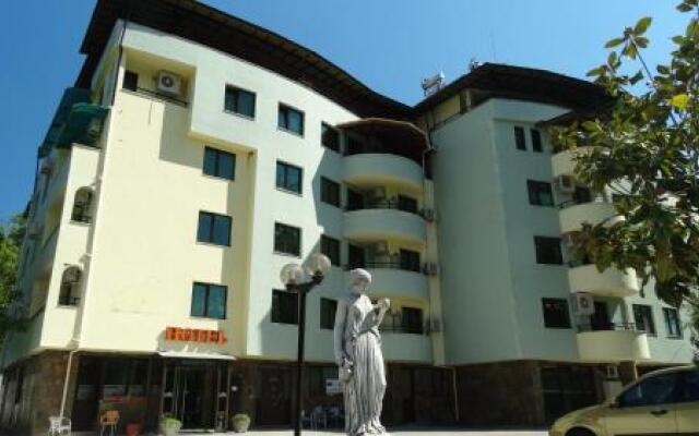 Отель Perun Hotel Sandanski Болгария, Сандански - отзывы, цены и фото номеров - забронировать отель Perun Hotel Sandanski онлайн вид на фасад