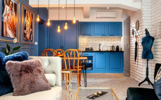 Amber Design Residence