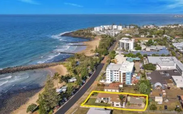 Nautilus Beachside Apartments