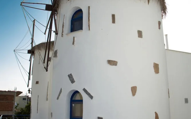 Xenones Anemomiloi