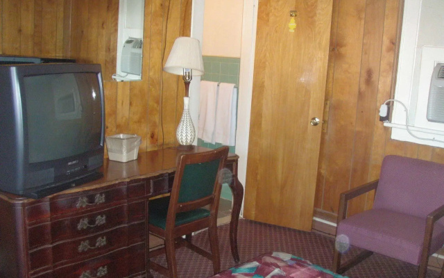 Coach House Inn