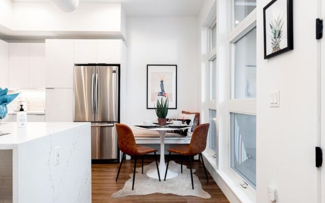 Bright Boho Loft Huge Private Deck