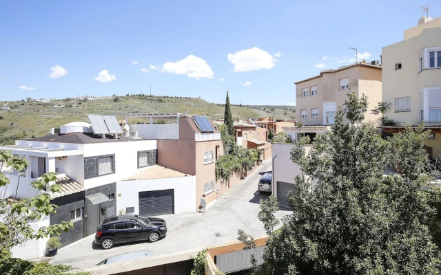 Serrallo Hills