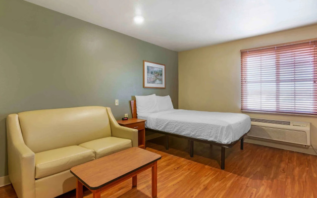 Extended Stay America Select Suites Phoenix West