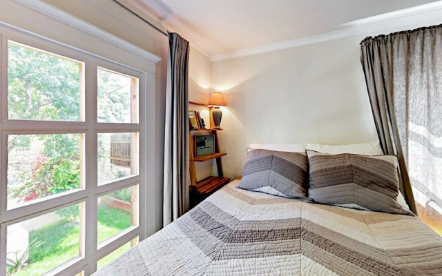 Echo Park House 2 Bedrooms 2 Bathrooms Home
