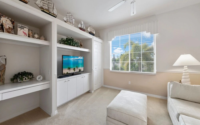 Glen Manor 14-202 by Vtrips