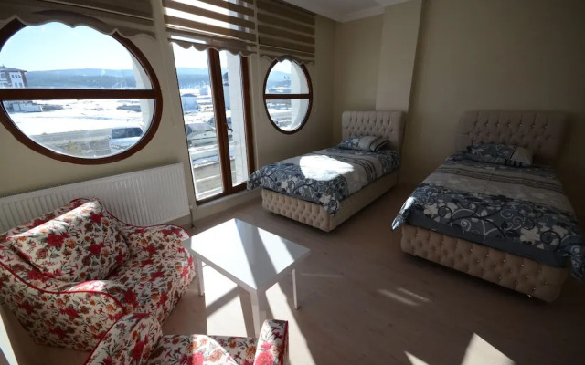 Royal Ozcelik Otel