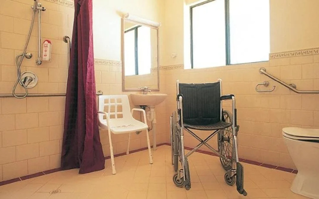 Acacia Apartments