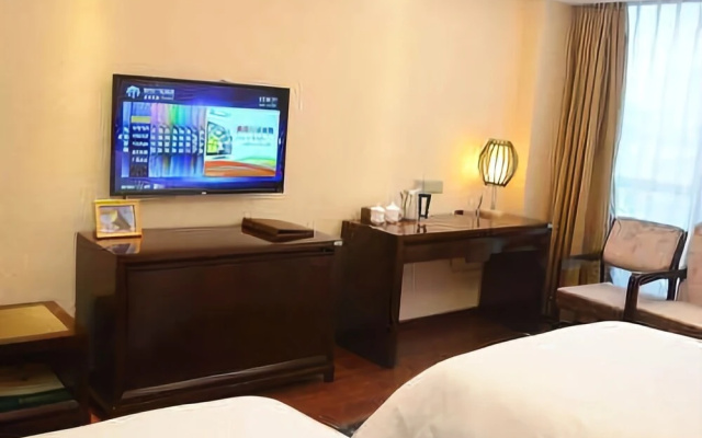 Qinglv International Hotel
