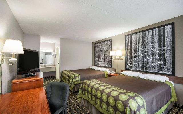 Super 8 by Wyndham Knoxville West/Farragut