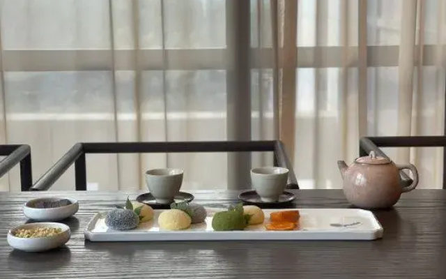 Moshang Hotel