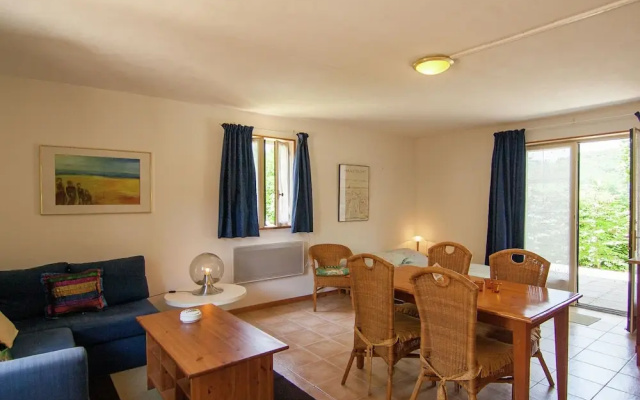 Appealing Apartment in Vezac With Swimming Pool