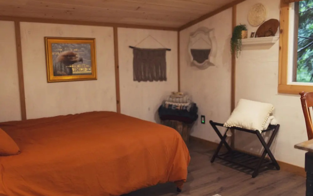 Heartwood Retreats