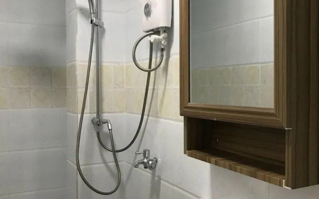 Thada Apartment