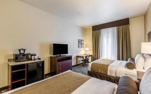 Cobblestone Inn & Suites - Fairfield Bay
