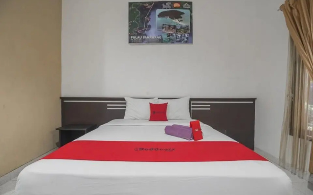 RedDoorz near Radin Intan Airport Lampung 2