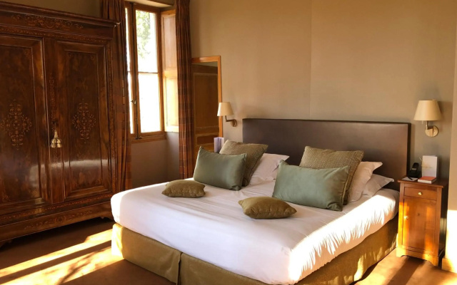 Hotel Château Des Alpilles