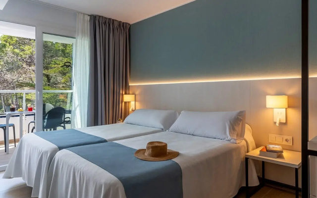 Costa Encantada Suites & Resort