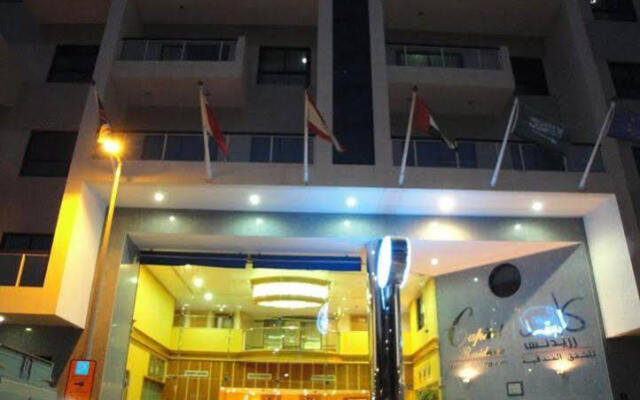 Отель Capitol Residence Hotel Apartments ОАЭ, Дубай - отзывы, цены и фото номеров - забронировать отель Capitol Residence Hotel Apartments онлайн вид на фасад