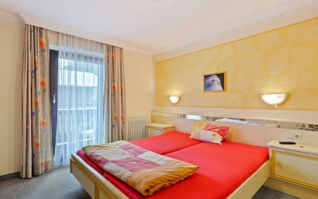 Cozy Apartment in Saalbach-Hinterglemm near Ski Area