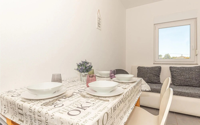 Beautiful Apartment in Kanica With Wifi and 1 Bedrooms
