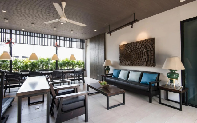 Kitzio House Hotel